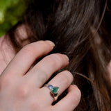 Bague en Emeraude goutte