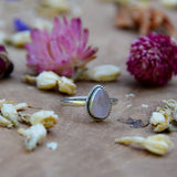 Bague en Quartz rose goutte ornée