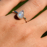 Bague en Pierre de lune goutte simple