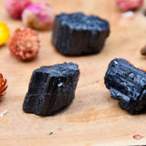 Tourmaline noire pierre brute